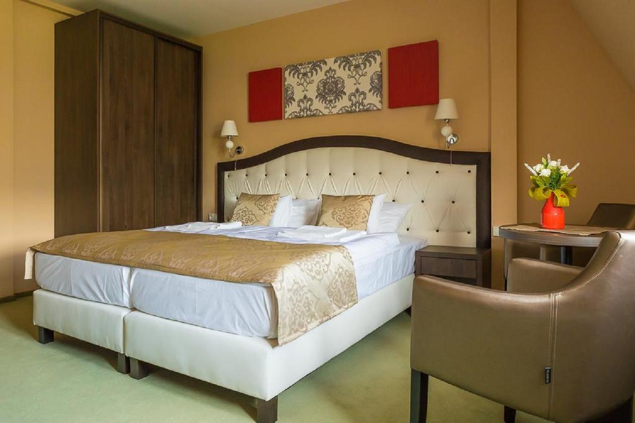 Sappusztai Vendeghaz Hotel Damak Екстериор снимка